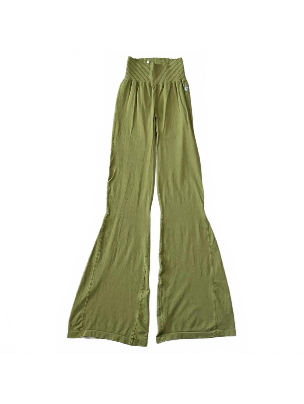 FP Free People Movement Good Karma Flare Leggings Olive Green Size XS/S